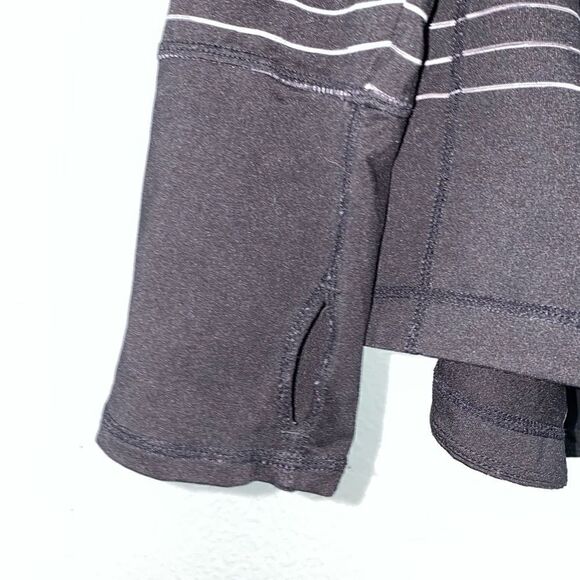 Kirkland Signature Ladies' 1/4 Zip Mock Neck Zip Up Pullover XL - Picture 4 of 6